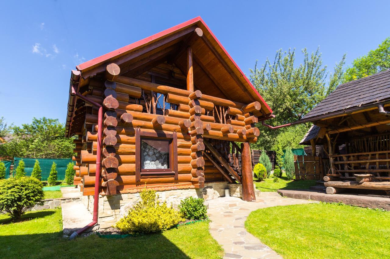 Adelis Hotel Yaremche Exterior foto